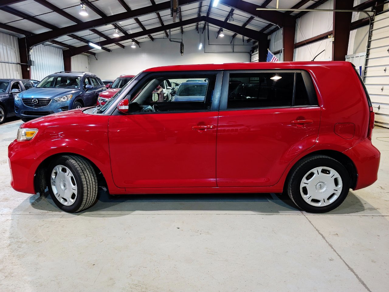Used 2013 Scion xB image 3