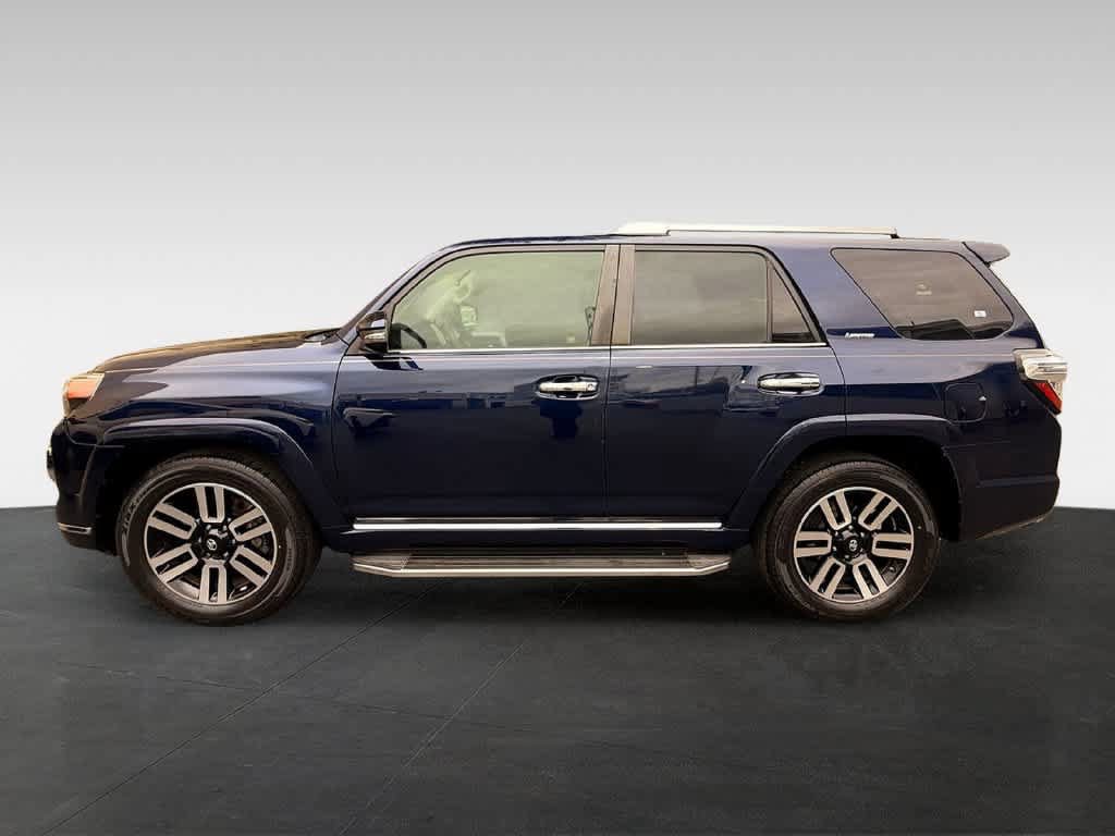 Used 2015 Toyota 4Runner Limited RWD image 3