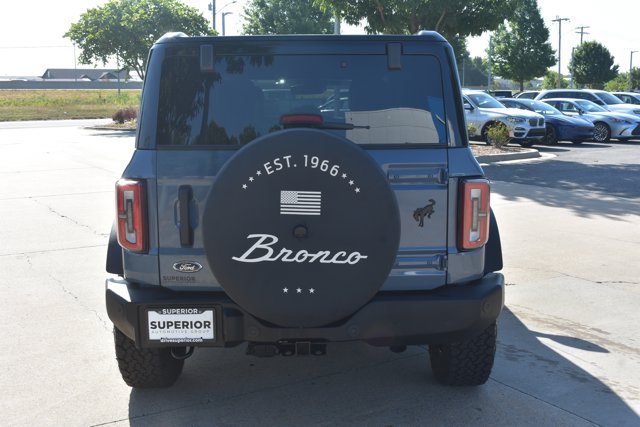 Used 2025 Ford Bronco Outer Banks AWD/4WD image 6