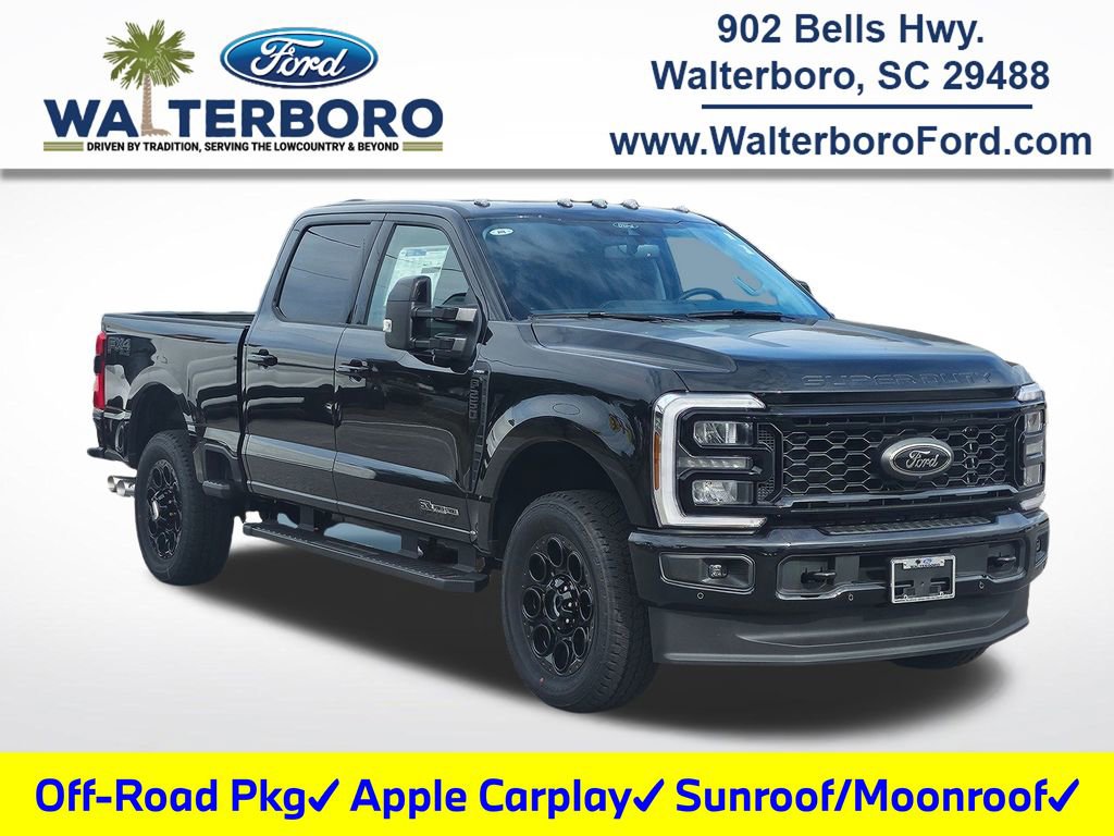 New 2026 Ford F250 Lariat w/ Black Appearance Package