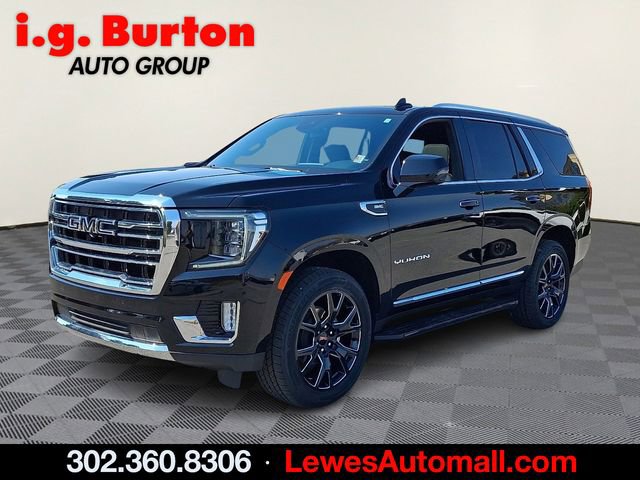 Used 2023 GMC Yukon SLT w/ SLT Premium Package image 3