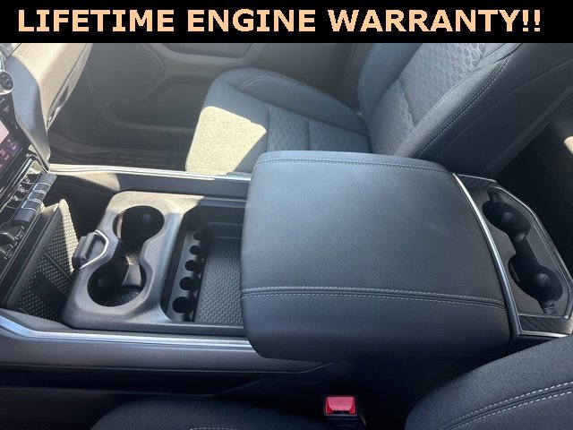 New 2026 RAM 1500 4x4 Crew Cab image 29