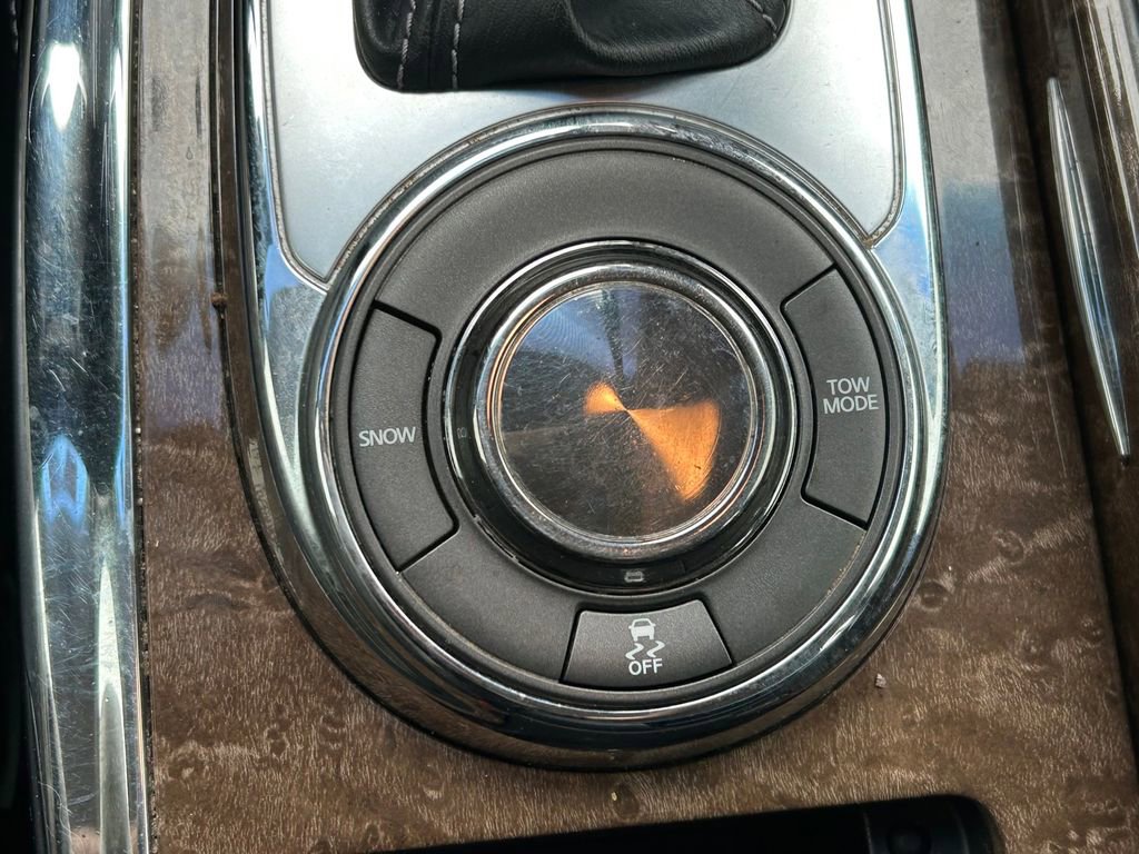 Used 2017 INFINITI QX80 2WD image 32