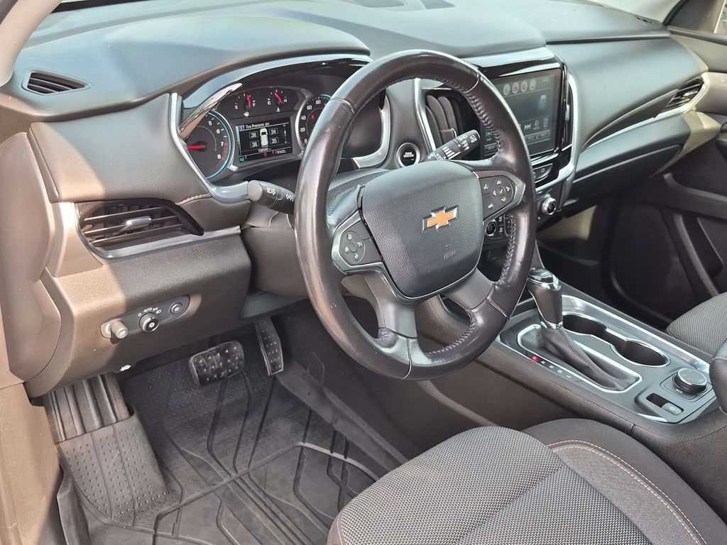 Used 2019 Chevrolet Traverse LT AWD/4WD image 10