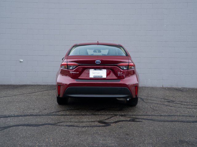 Used 2025 Toyota Corolla XLE image 6