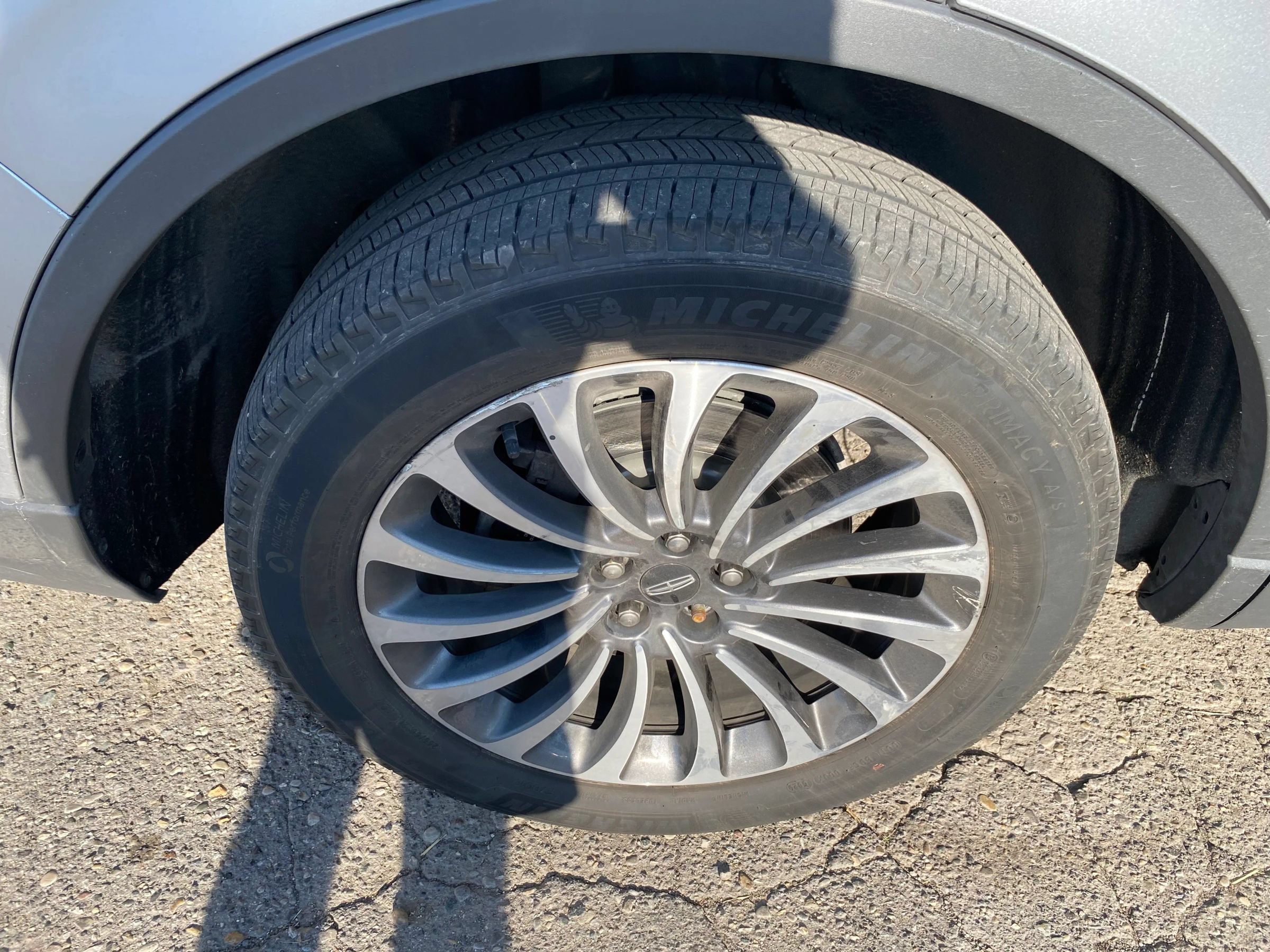 Used 2021 Lincoln Aviator Reserve w/ Elements Package Plus AWD/4WD image 31