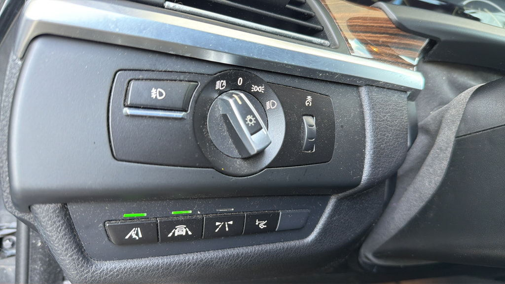 Used 2016 BMW 650i Convertible RWD image 19