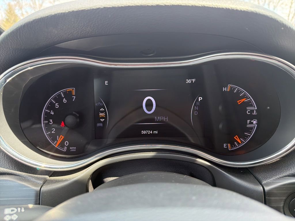 Used 2021 Jeep Grand Cherokee Laredo image 26