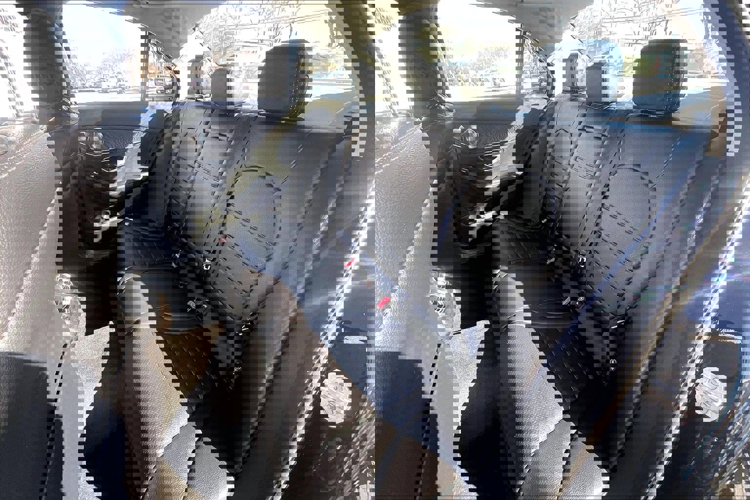 Used 2015 Mercedes-Benz C 300 4MATIC Sedan image 31