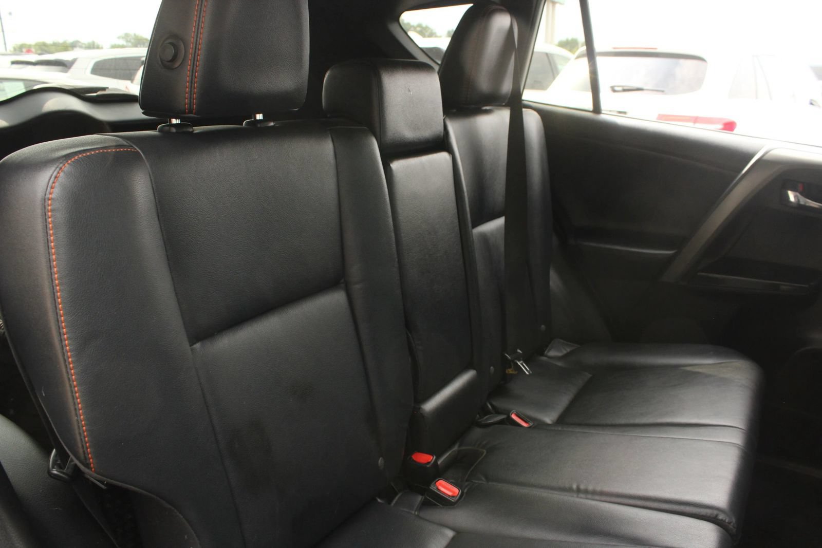 Used 2014 Toyota RAV4 XLE AWD/4WD image 21