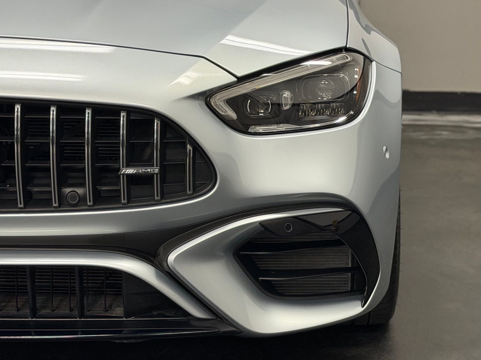 Used 2024 Mercedes-Benz C 63 AMG S image 8