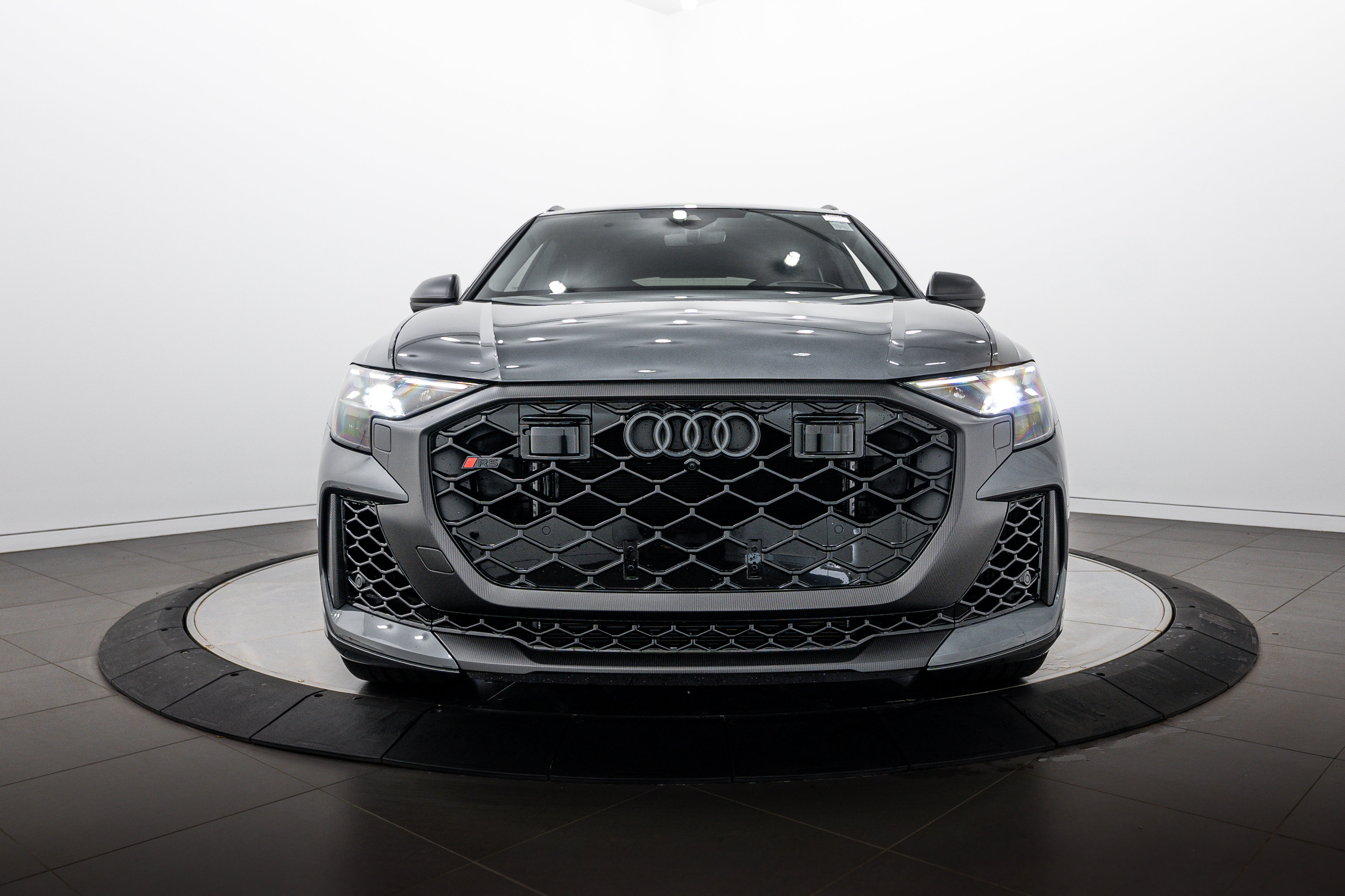 New 2026 Audi RS Q8 performance AWD/4WD image 30