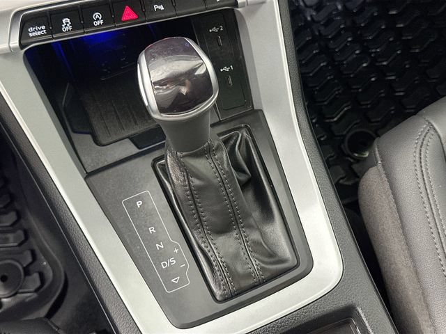 Used 2022 Audi Q3 2.0T Premium Plus AWD/4WD image 15