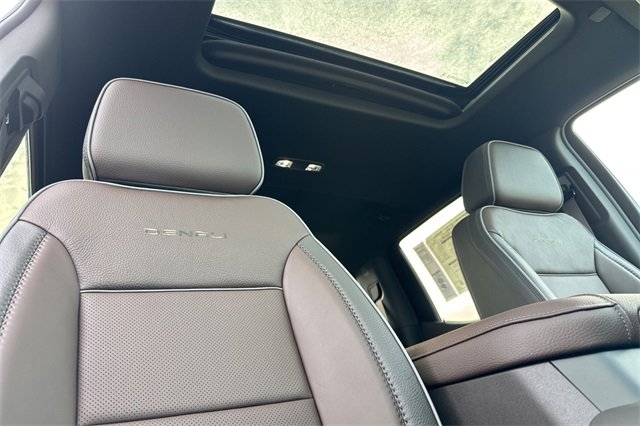New 2026 GMC Sierra 1500 Denali w/ Denali Reserve Package image 18