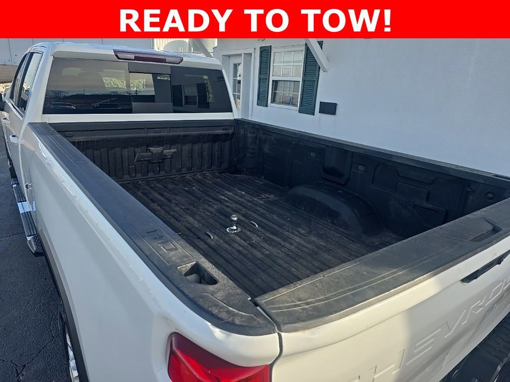 Used 2022 Chevrolet Silverado 2500 LT w/ Convenience Package image 7