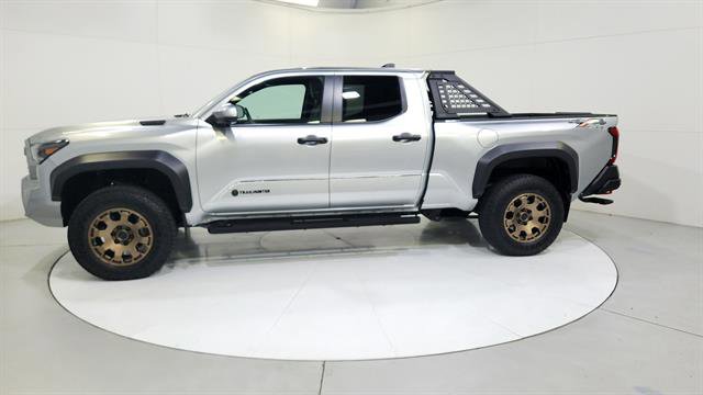 Used 2024 Toyota Tacoma 4x4 Double Cab Hybrid image 5