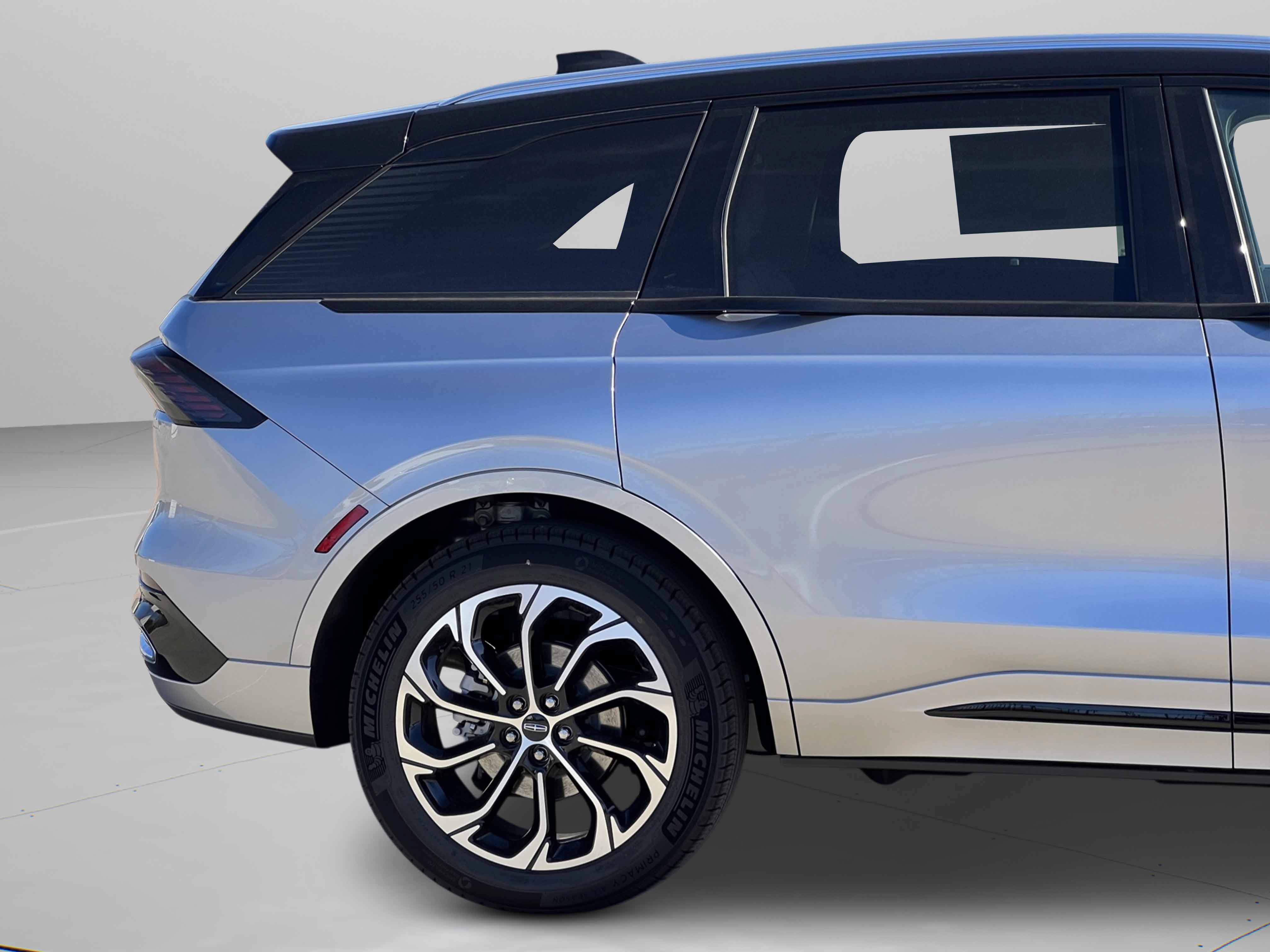 New 2026 Lincoln Nautilus Reserve AWD/4WD image 33