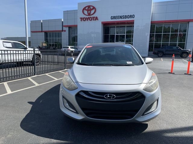 Used 2013 Hyundai Elantra GT w/ Style Pkg FWD image 3