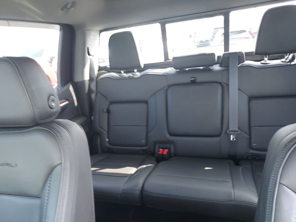 Used 2022 GMC Sierra 1500 Denali w/ Technology Package image 13