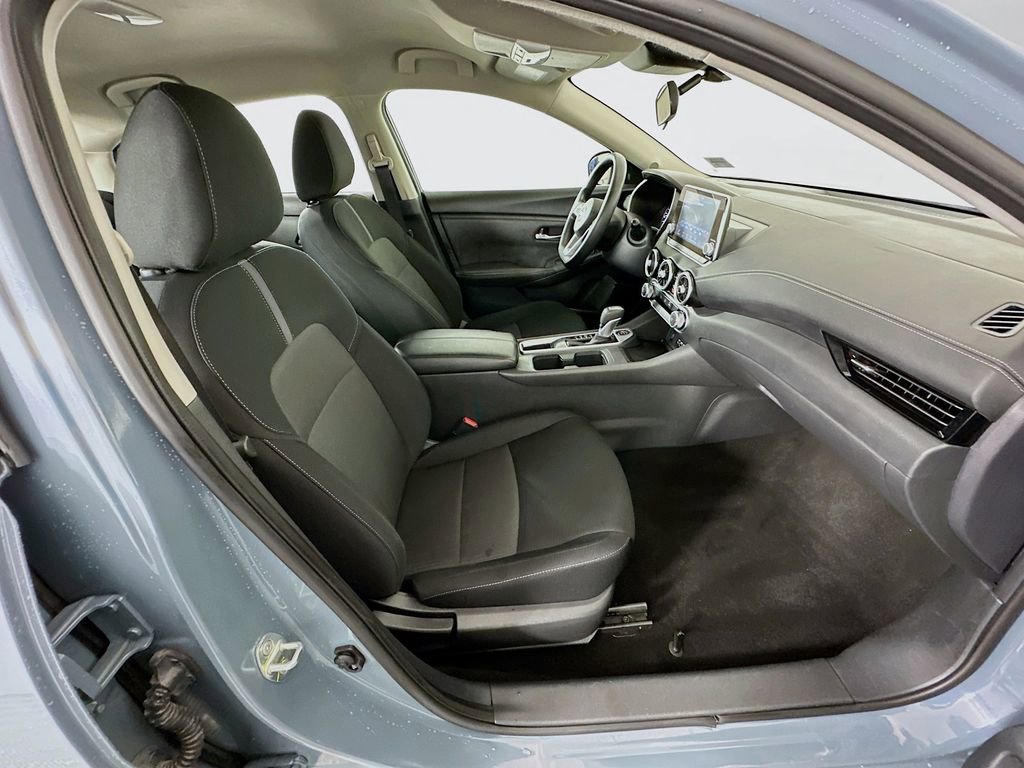 Used 2024 Nissan Sentra SV FWD image 26