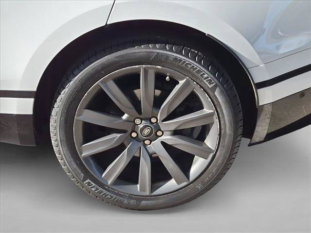 Used 2018 Land Rover Range Rover Velar AWD/4WD image 13