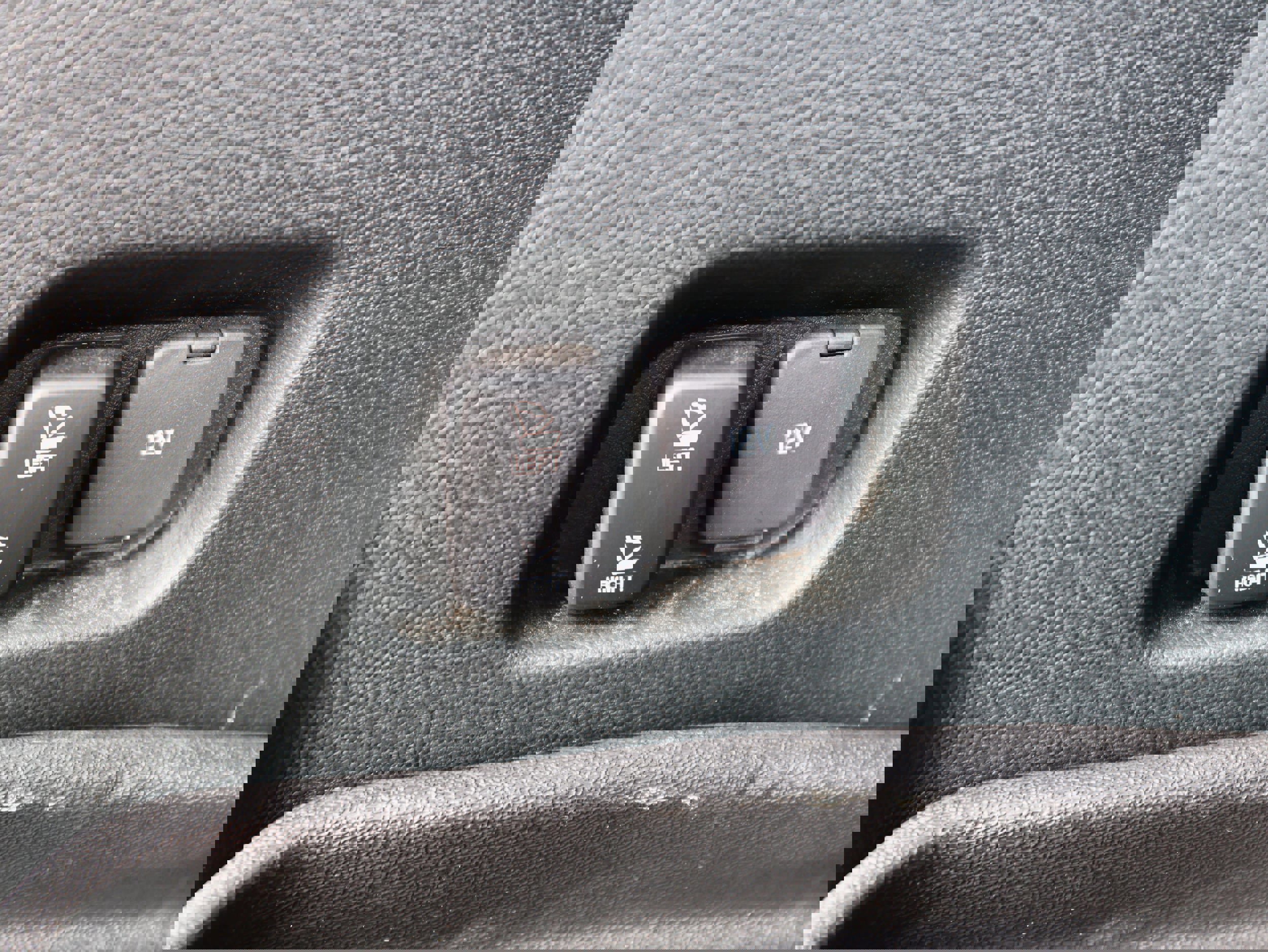 Used 2022 Ford Edge SEL w/ Sport Appearance Package image 11