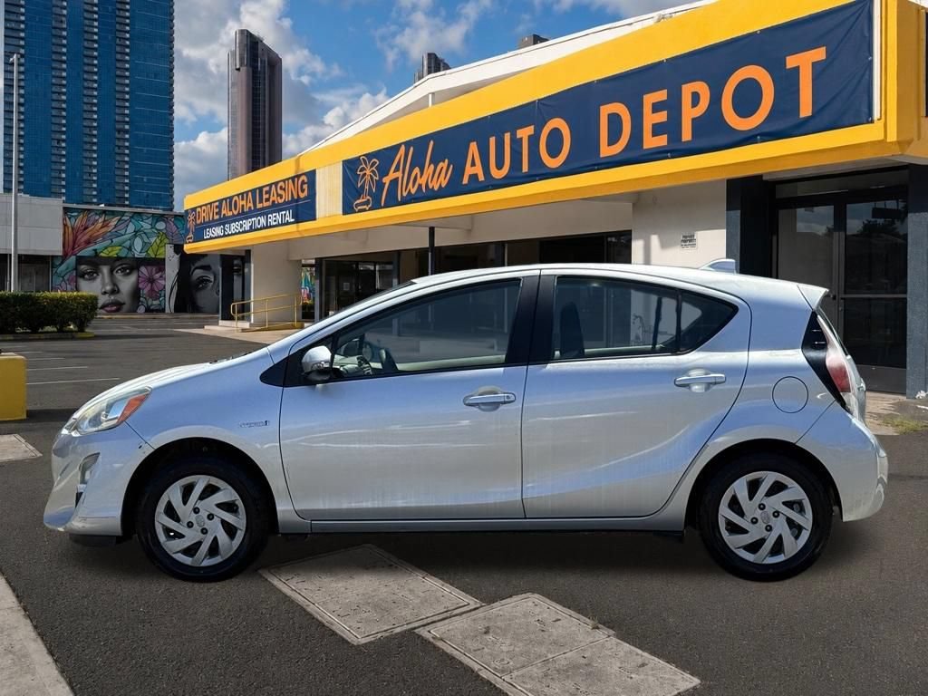 Used 2015 Toyota Prius C Four FWD image 2