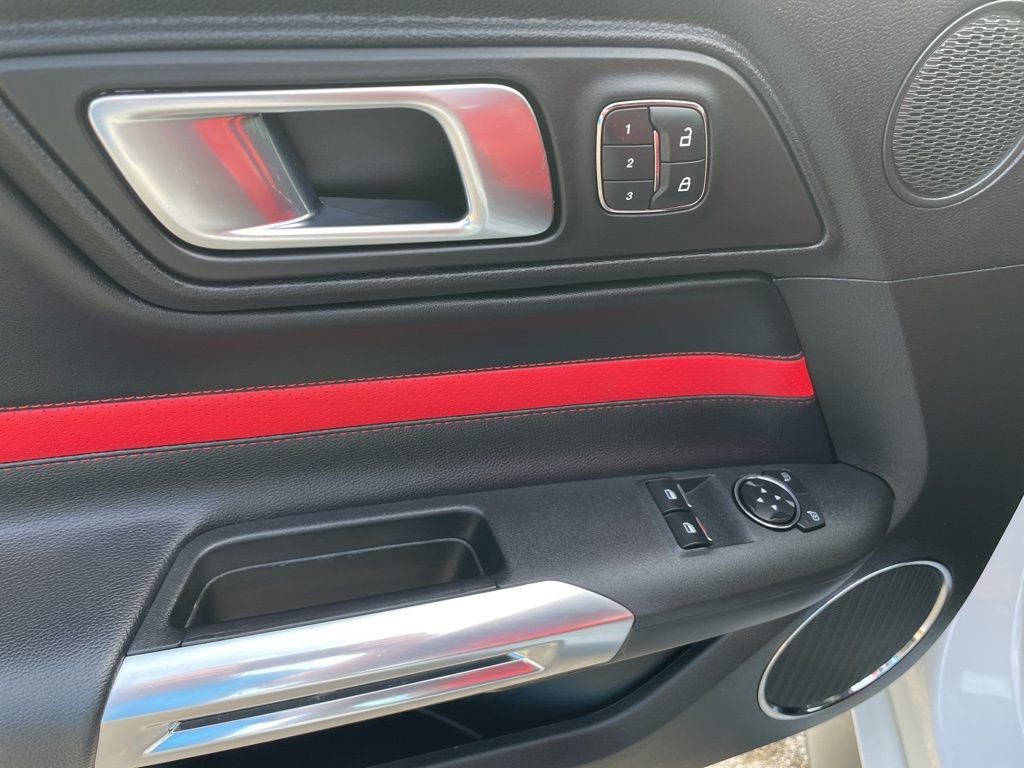 Used 2020 Ford Mustang GT Premium w/ Equipment Group 401A image 6