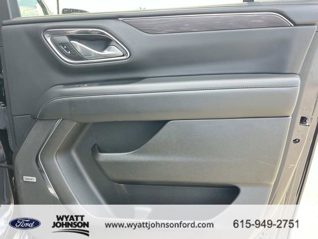 Used 2024 Chevrolet Suburban LT image 22