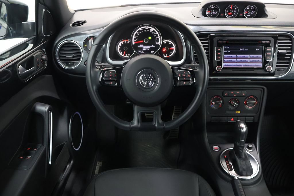 Used 2014 Volkswagen Beetle R-Line FWD image 16