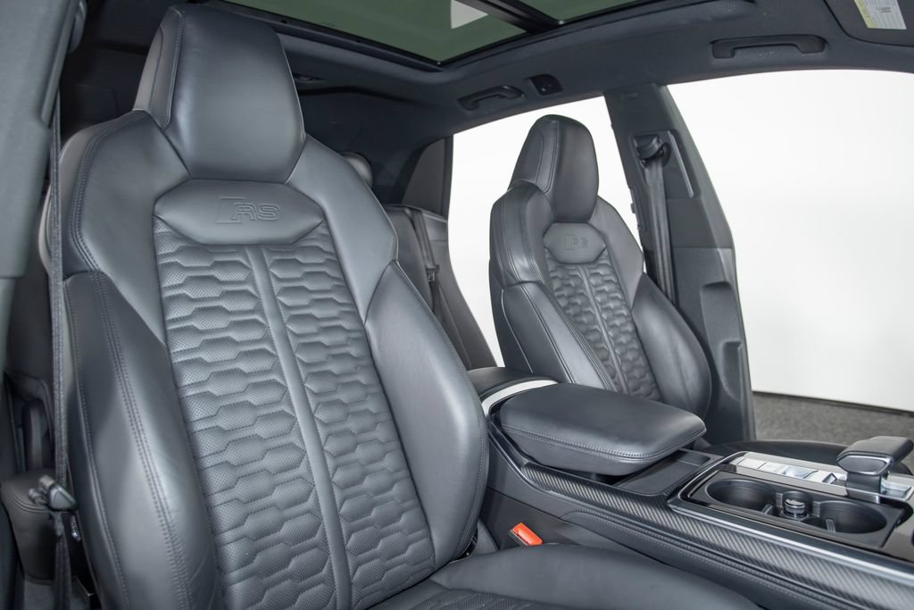 Used 2022 Audi RS Q8 AWD/4WD image 50