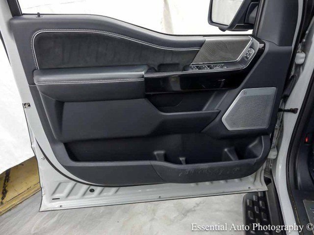Used 2023 Ford F150 Lightning Platinum AWD/4WD image 20
