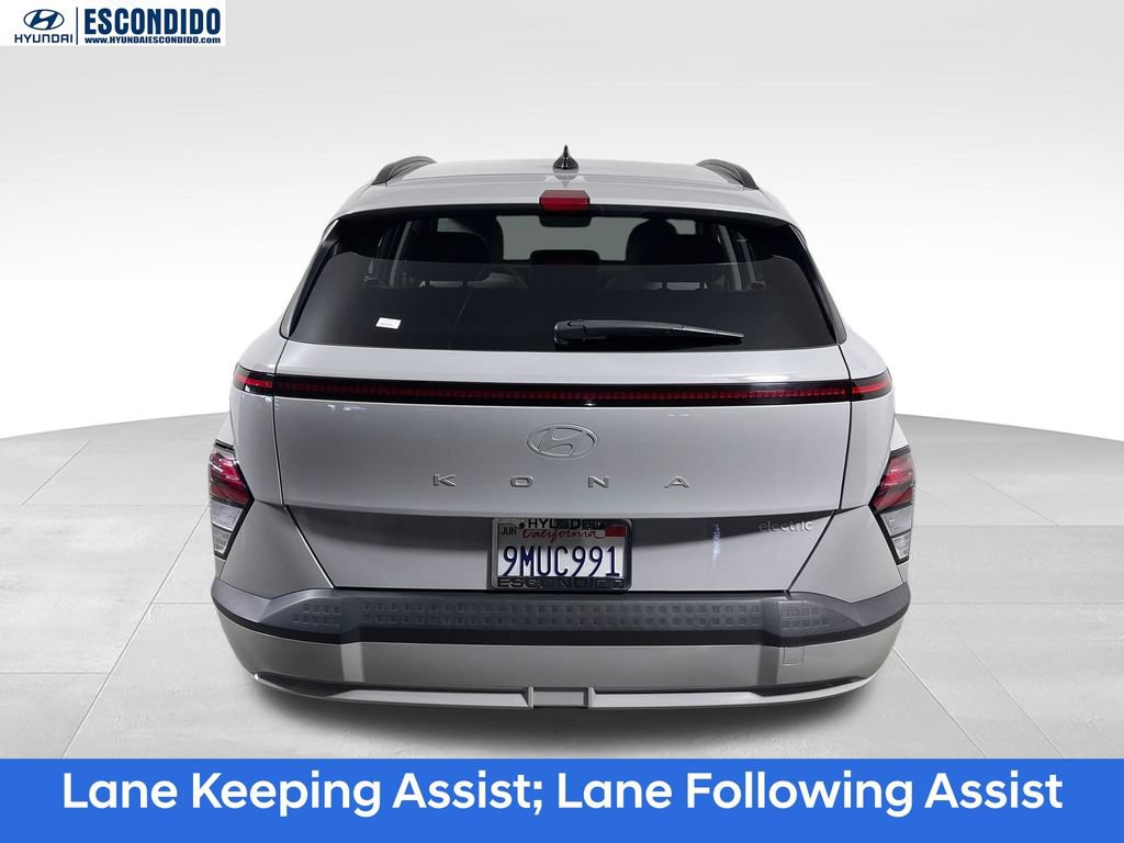 Certified 2024 Hyundai Kona SEL FWD image 4