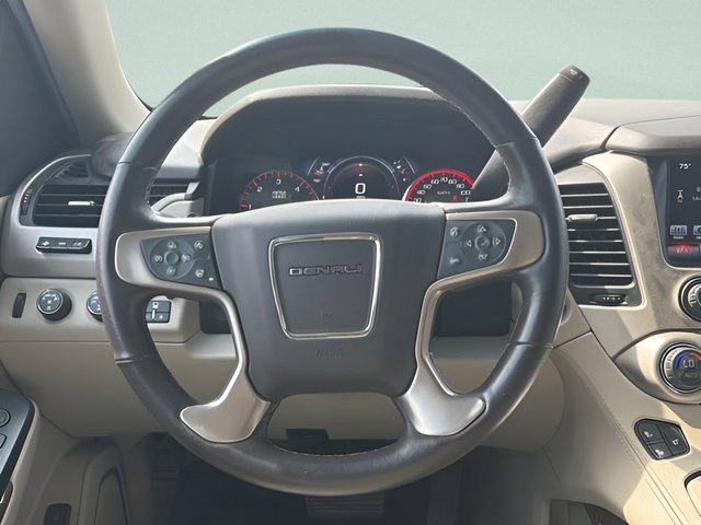 Used 2016 GMC Yukon XL Denali w/ Open Road Package AWD/4WD image 19