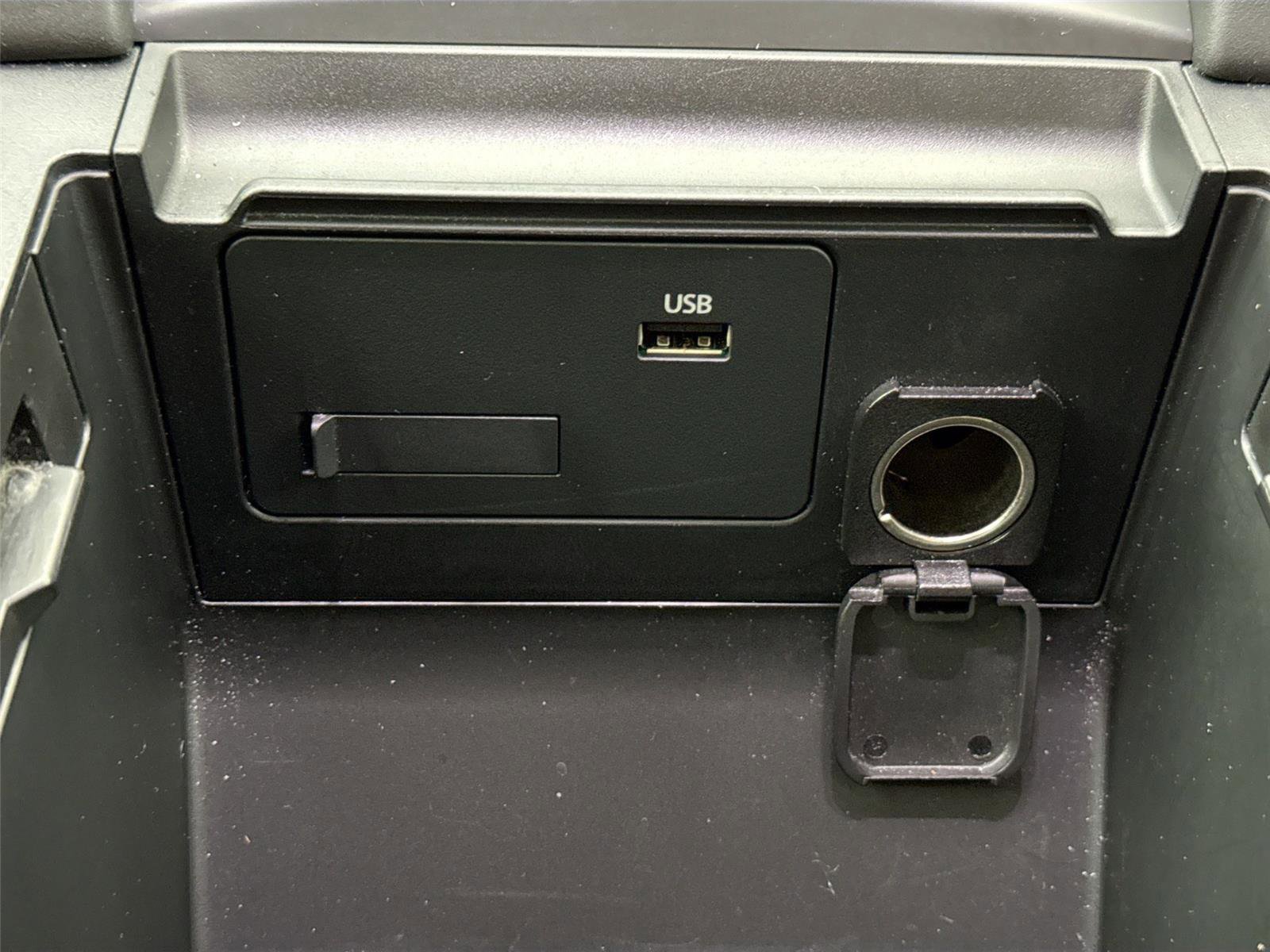 Used 2020 MAZDA MAZDA3 4DR FWD image 33