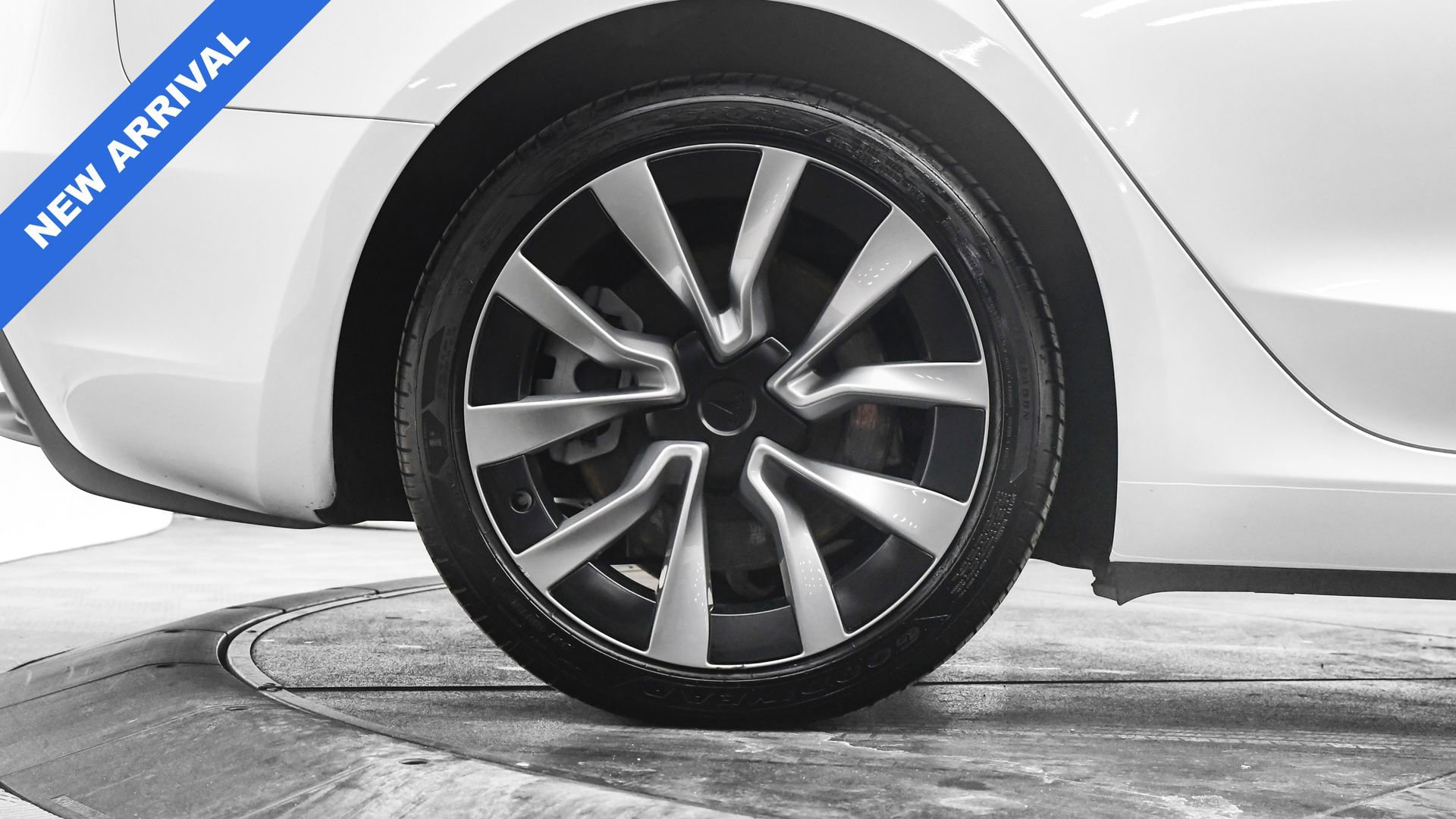 Used 2025 Tesla Model 3 Long Range image 20