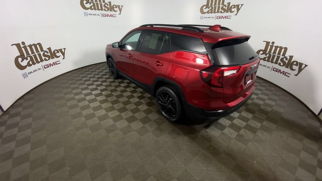 Used 2023 GMC Terrain SLT w/ Infotainment Package II AWD/4WD image 6