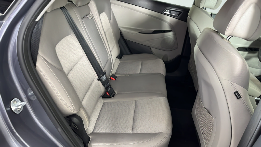 Used 2016 Hyundai Tucson SE w/ Option Group 02 FWD image 18