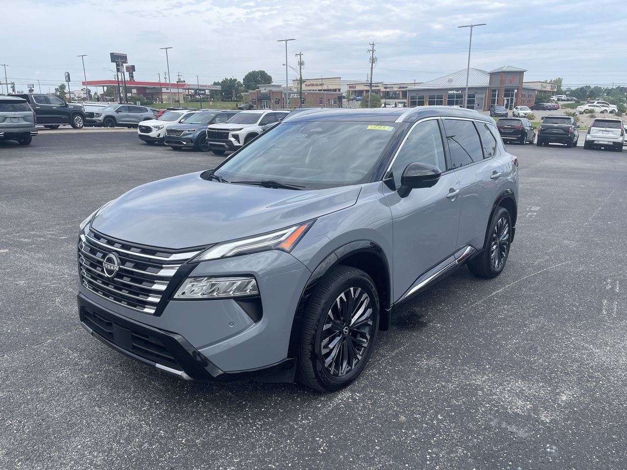 Used 2024 Nissan Rogue Platinum