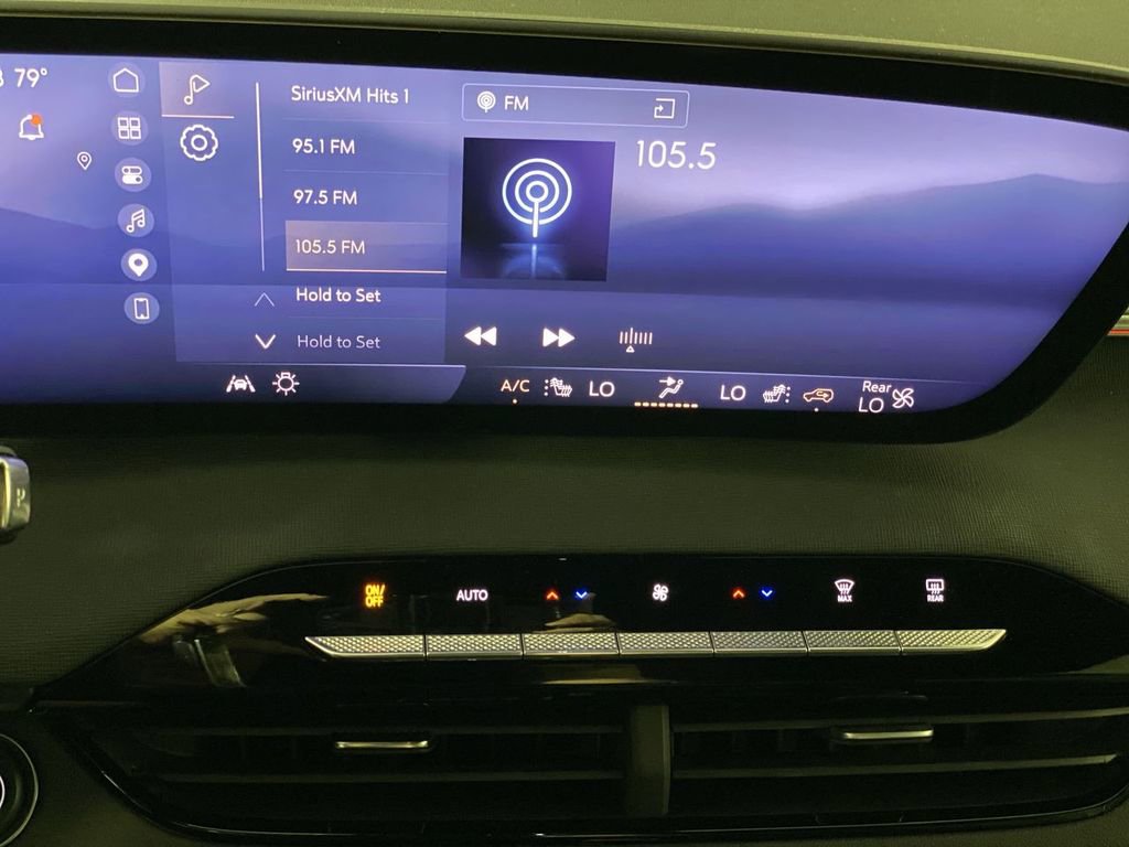 Certified 2025 Buick Enclave Sport Touring w/ Power Package FWD image 12