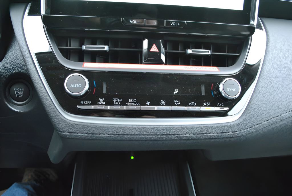 New 2026 Toyota Corolla Cross XLE AWD/4WD image 14