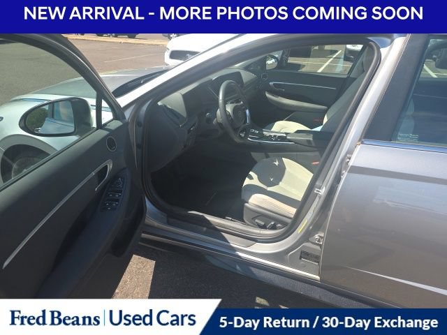 Used 2020 Hyundai Sonata SEL w/ Premium + Sunroof Package FWD image 13