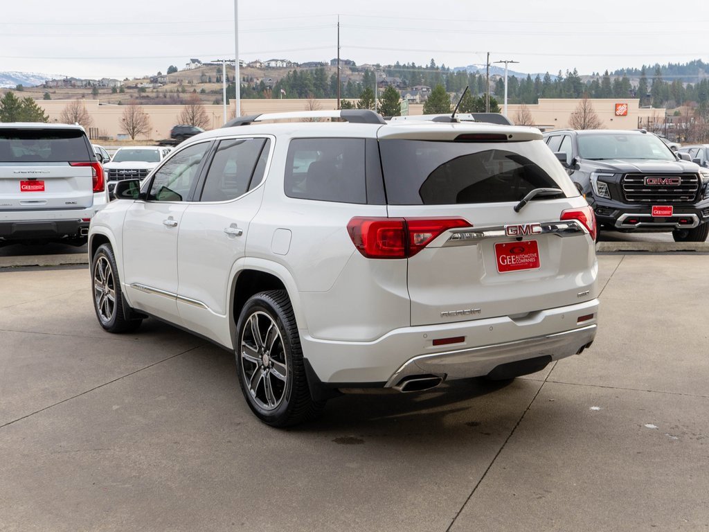 Used 2017 GMC Acadia Denali w/ Technology Package image 5