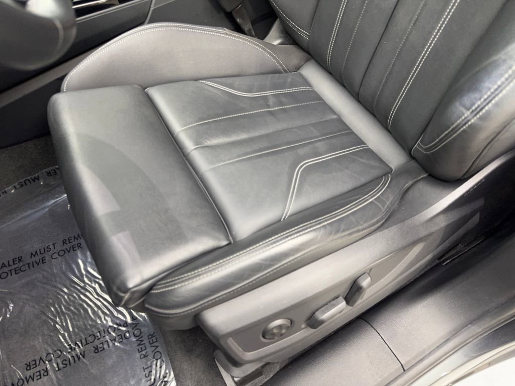 Used 2023 Audi Q5 2.0T Premium w/ Convenience Package image 30