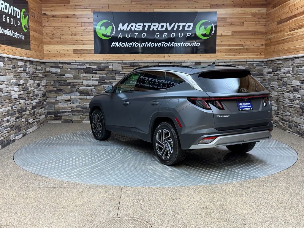 Used 2025 Hyundai Tucson Limited image 7