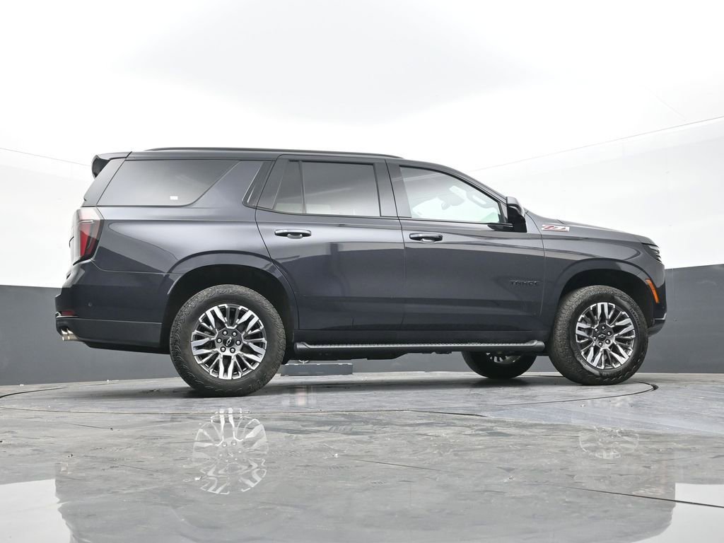 Used 2025 Chevrolet Tahoe Z71 AWD/4WD image 43