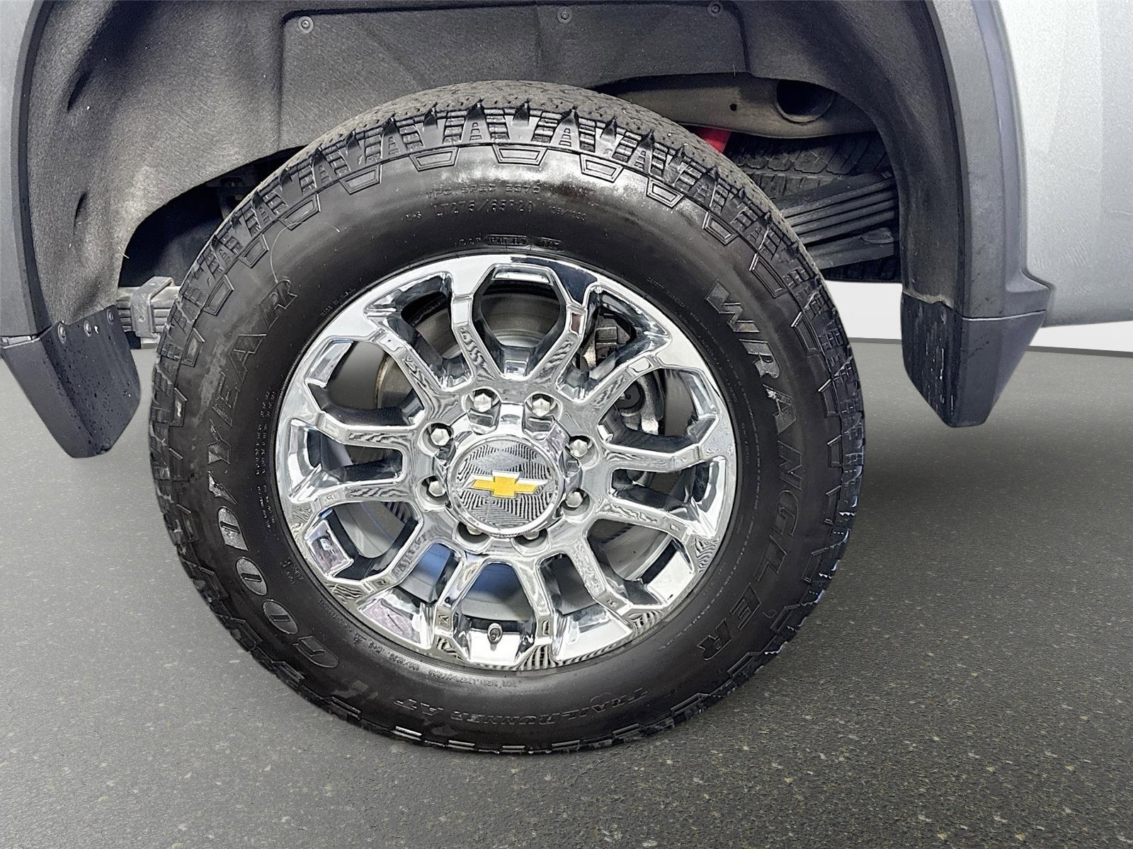 Certified 2024 Chevrolet Silverado 2500 LTZ w/ LTZ Premium Package AWD/4WD image 30