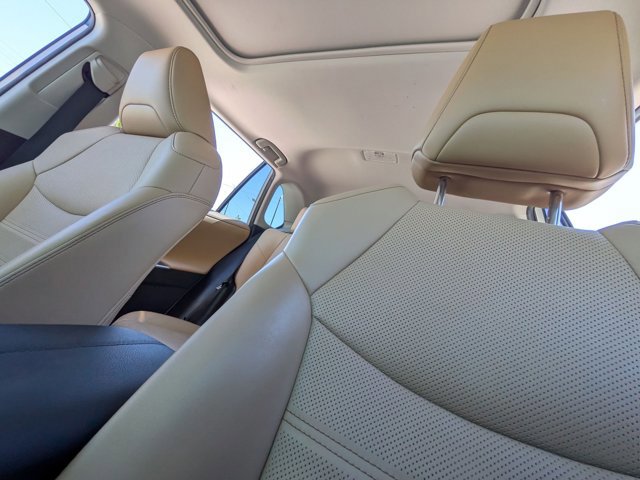 Used 2020 Toyota RAV4 Limited w/ Limited Grade Weather Package image 16