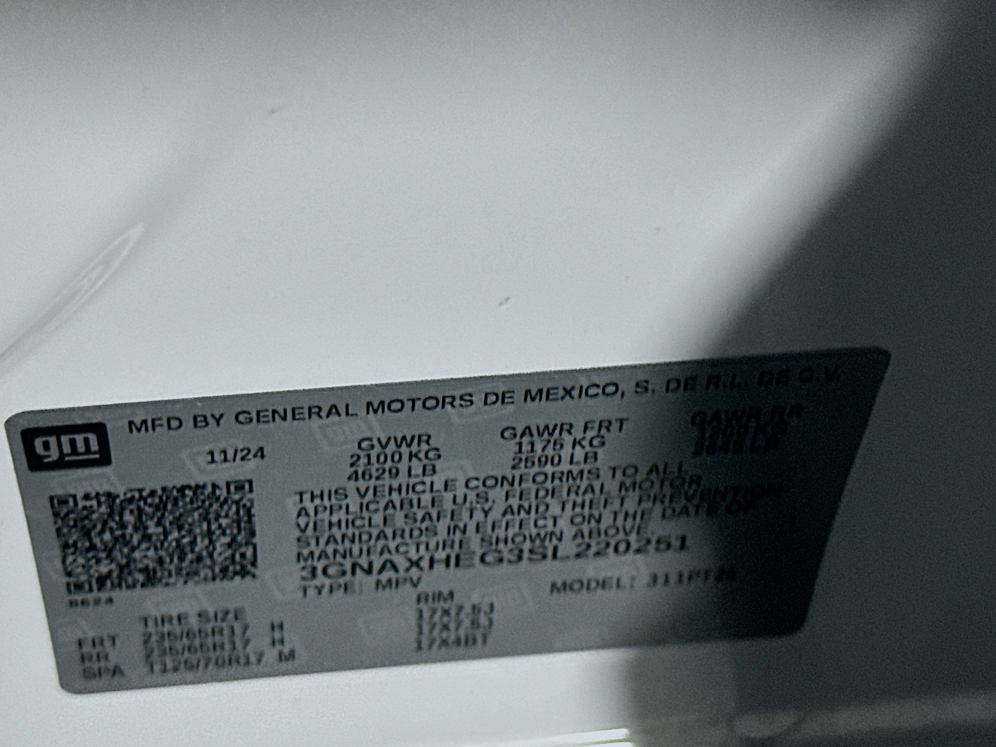 Used 2025 Chevrolet Equinox LT image 12