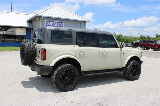 Used 2025 Ford Bronco Outer Banks AWD/4WD image 11